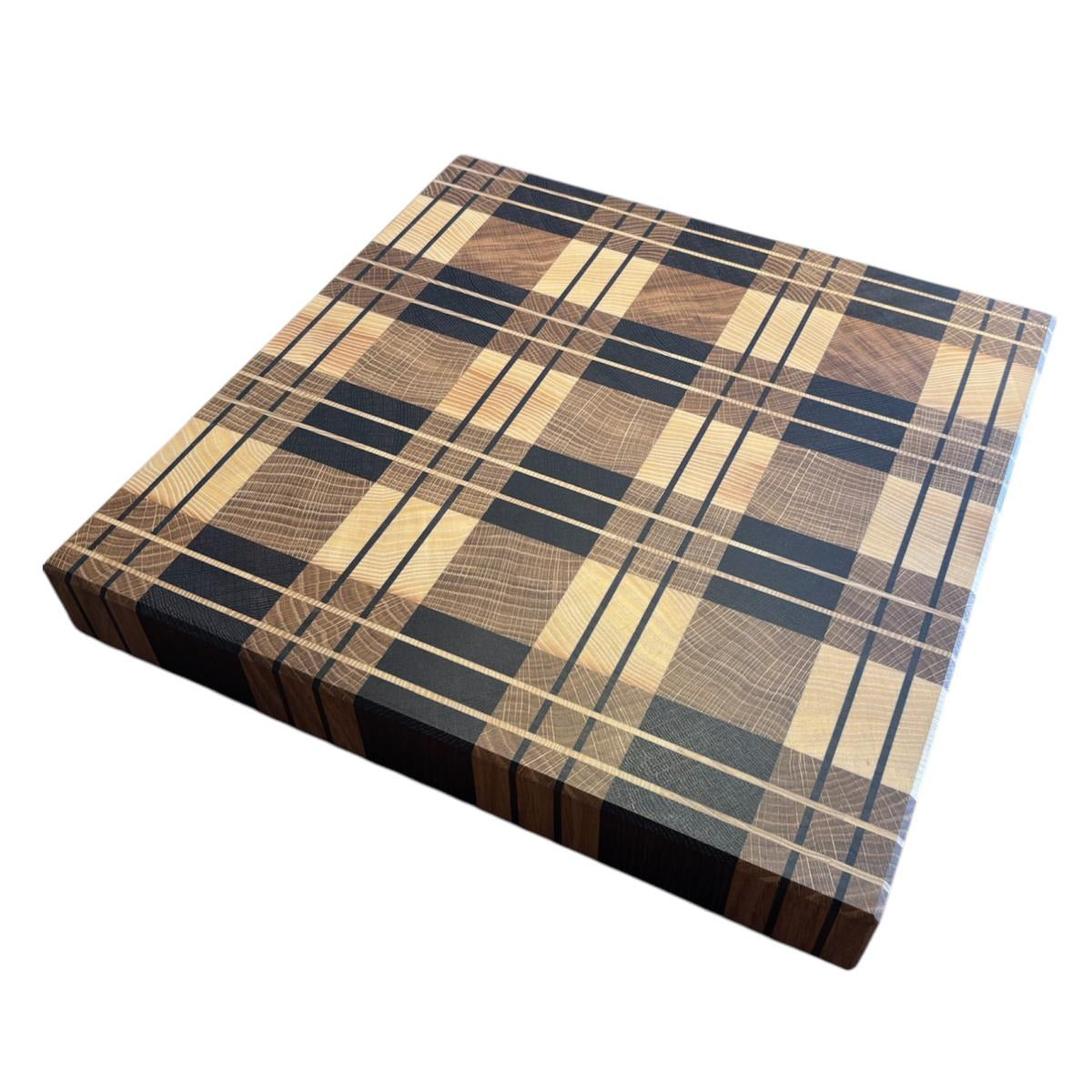 TARTAN Mjuster Stirnholz Schneidebrett aus Eiche, Räuchereiche und Esche