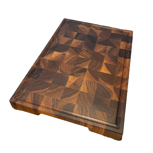 End grain cutting board walnut with sap groove size XXL
