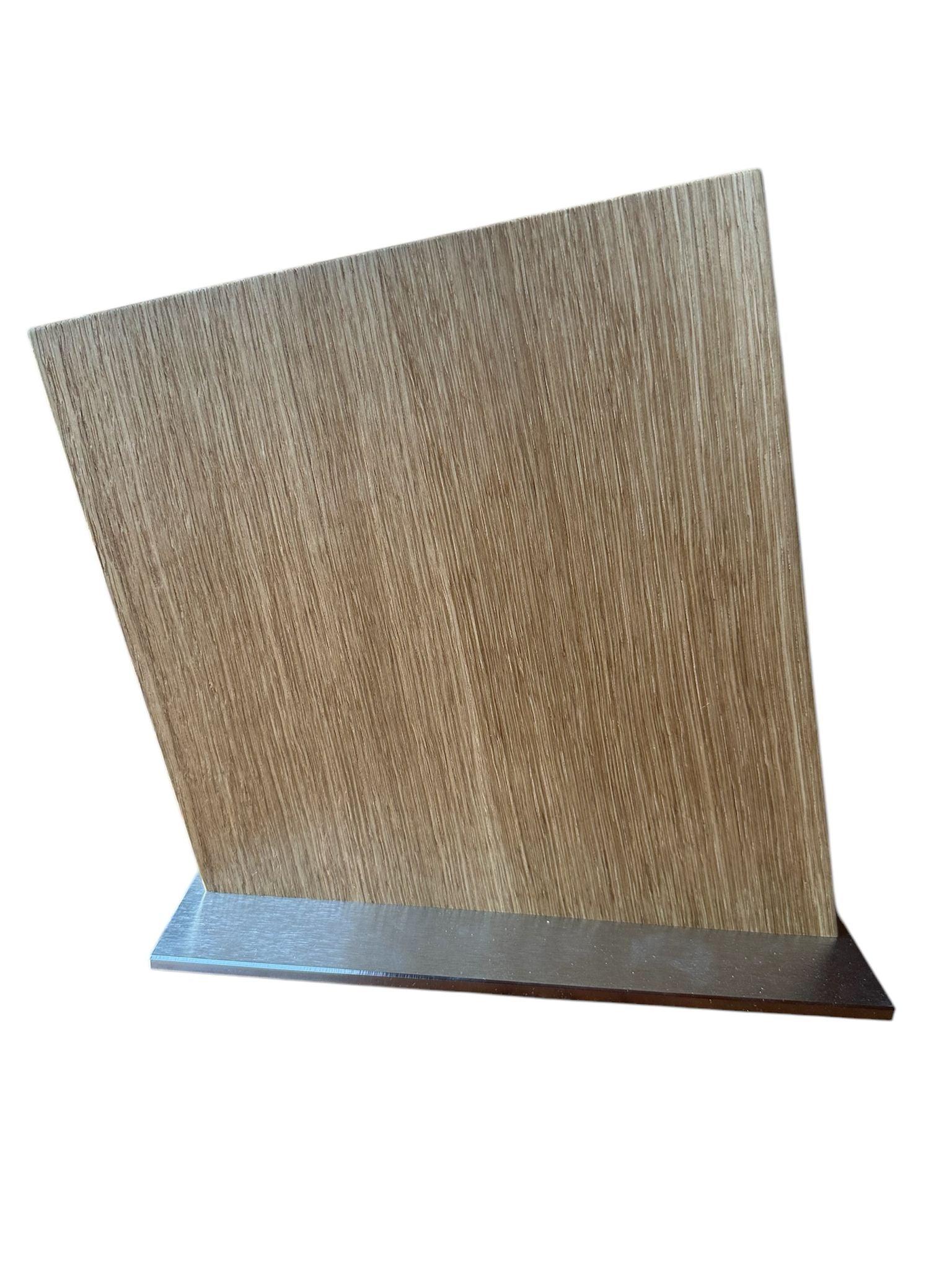 Magnetischer Messerblock aus Eiche - Schwarzwaldbrett