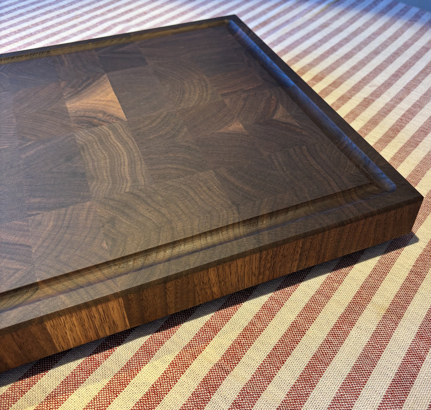 Cutting board walnut with juice groove, end grain - 49 x 35.5 x 4